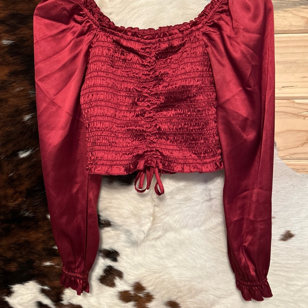 Japna Burgundy Ruched Cropped Blouse Size Small